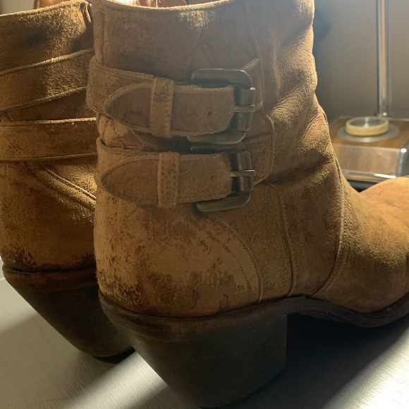 Lucchese Brown Short Distressed Floral Boots - Picture 6 of 14